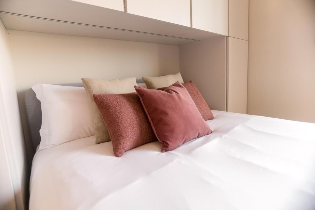 Alegria Suites By Porto City Hosts Ngoại thất bức ảnh
